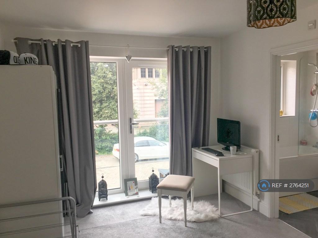 Upstairs Bedroom Window With Ensuite