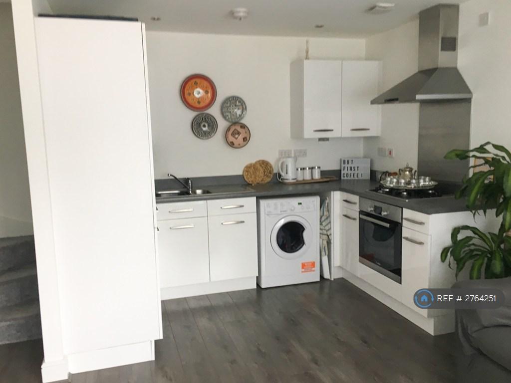 Open Plan Living/Dining/Kitchen