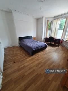 7 bedroom semi-detached house to rent, Spear Road, Southampton, SO14