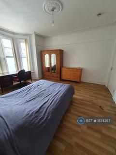 7 bedroom semi-detached house to rent, Spear Road, Southampton, SO14