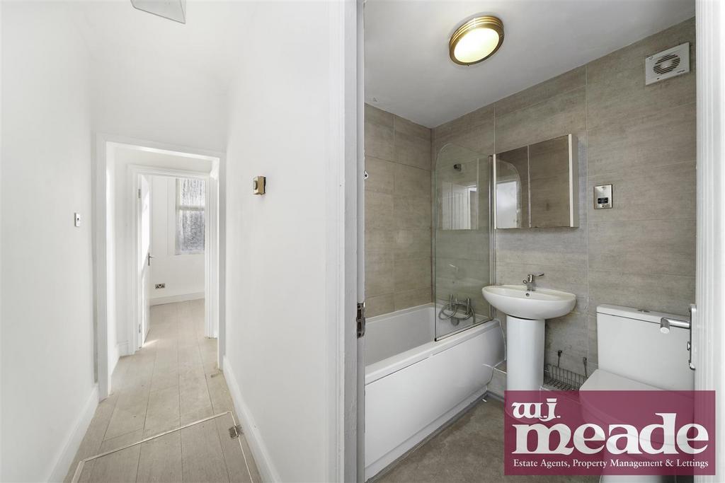Hallway/ Bathroom