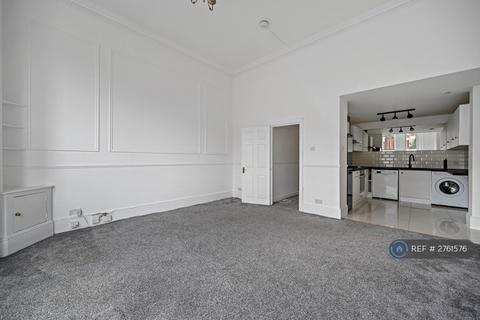2 bedroom flat to rent, Sutherland Avenue, London, W9