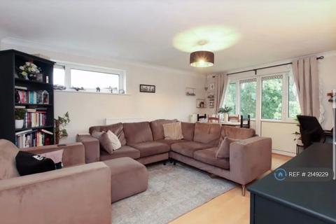 undefined, Aragon Close, Hemel Hempstead, HP2