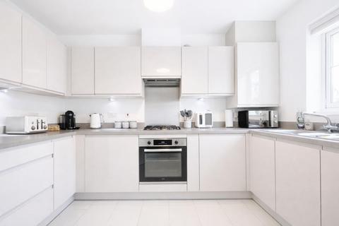2 bedroom end of terrace house for sale, Ryeland Way, Bridgefield
