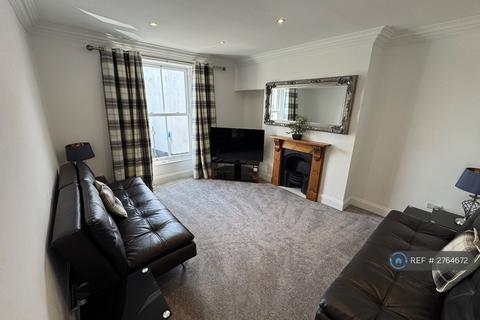 2 bedroom maisonette to rent, Admirality Street, Stonehouse, Plymouth, PL1