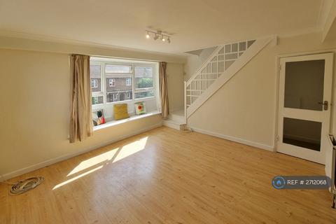 undefined, Simpson Rd, Ham (Richmond Upon Thames), TW10