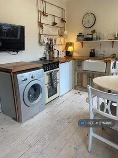 1 bedroom flat to rent, St. Anns Crescent, London, SW18