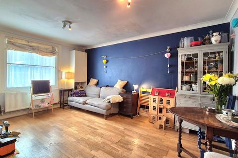 2 bedroom flat for sale - Villiers Road, Isleworth, TW7