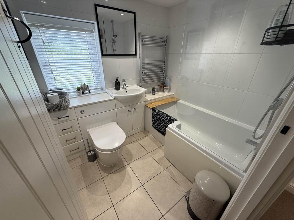 Bathroom (2)