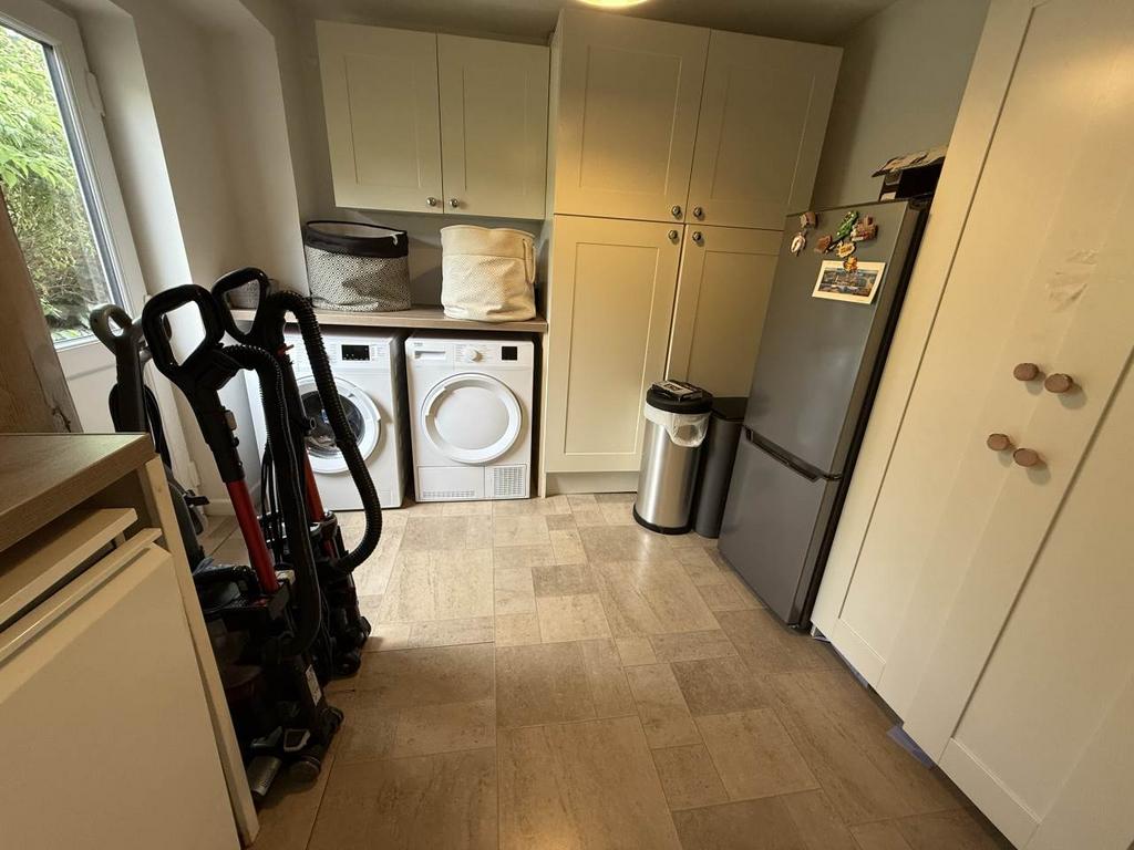 Kitchen (3)