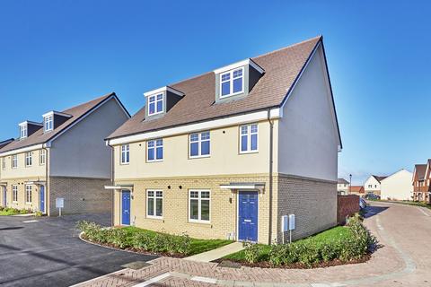 3 bedroom semi-detached house for sale, Falcon Way, Hertfordshire AL4