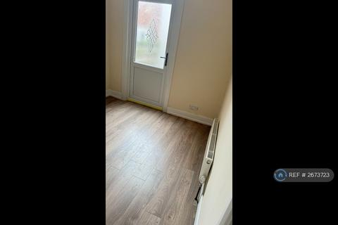 4 bedroom terraced house to rent, Britannia Road, Essex, IG1