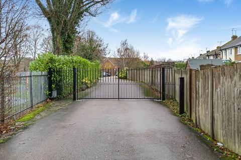undefined, Banfield Court, London Colney, AL2