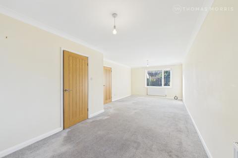 3 bedroom detached house for sale, Buckingham Way, Huntingdon PE28