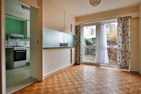 3 bedroom terraced house for sale, Newborough Green, New Malden