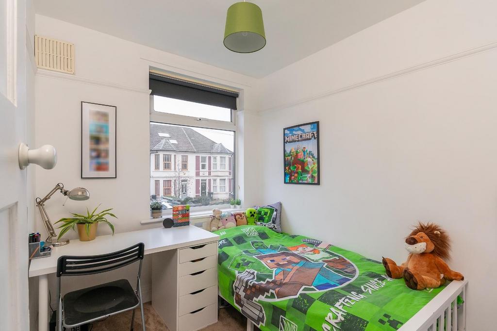 1 S7 A2 KE - Bedroom H.jpg