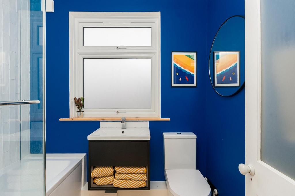 1 S7 A2 KE - Bathroom C.jpg