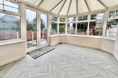 3 bedroom semi-detached house for sale, Highstone Avenue, Barnsley