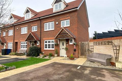 4 bedroom end of terrace house for sale - Turner Crescent, Hauxton, Cambridge