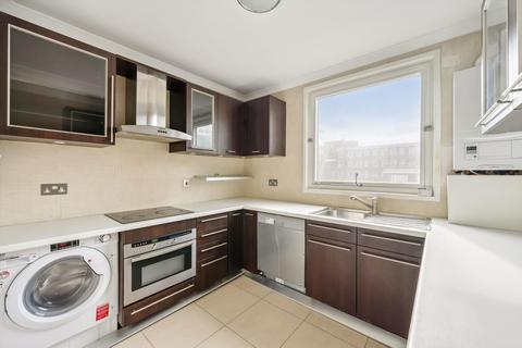 3 bedroom flat to rent, The Water Gardens, London, W2