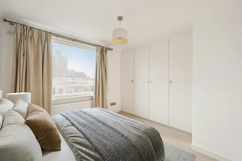 3 bedroom flat to rent, The Water Gardens, London, W2