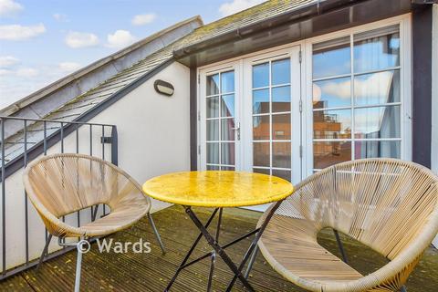 4 bedroom townhouse for sale, Clarence Road, Herne Bay CT6