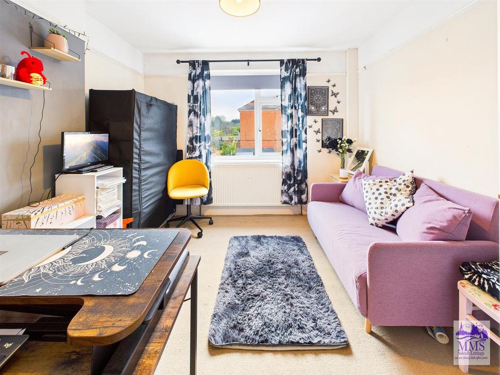 CAM04098 G0-PR0146-STILL020.jpg