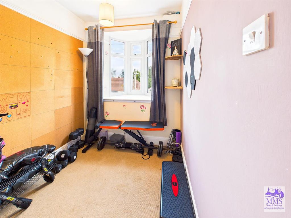 CAM04098 G0-PR0146-STILL025.jpg