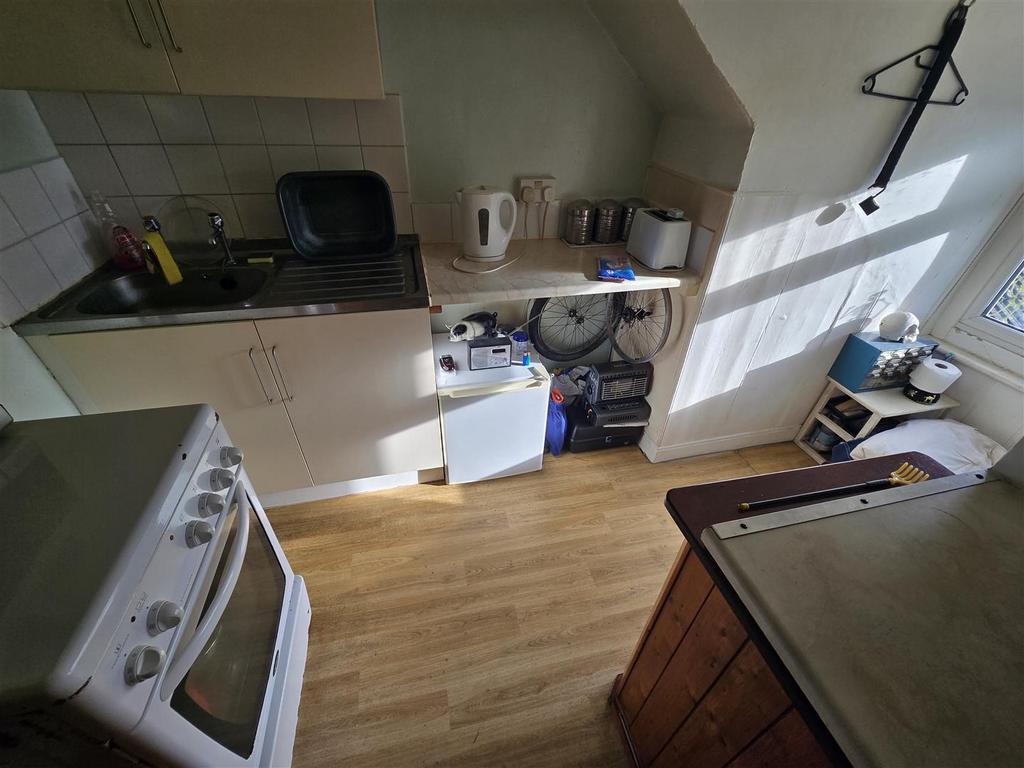 Flat 3 Kitchen