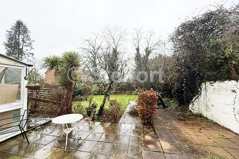 1 bedroom in a house share to rent, Kenton Lane, Harrow HA3
