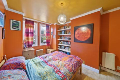 undefined, Osterley Park View Road, Hanwell, W7