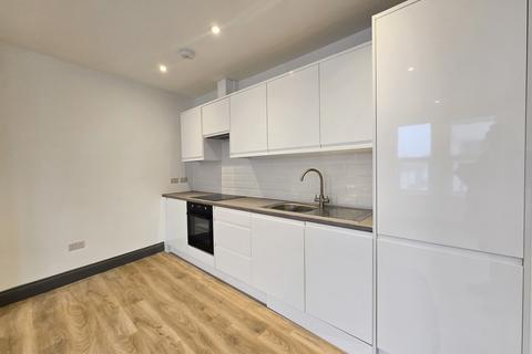 2 bedroom apartment to rent, Garratt Lane, London SW18