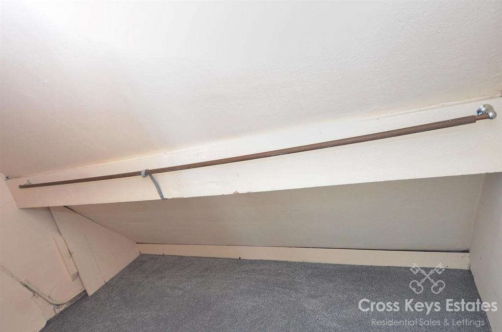 Walk-in Wardrobe