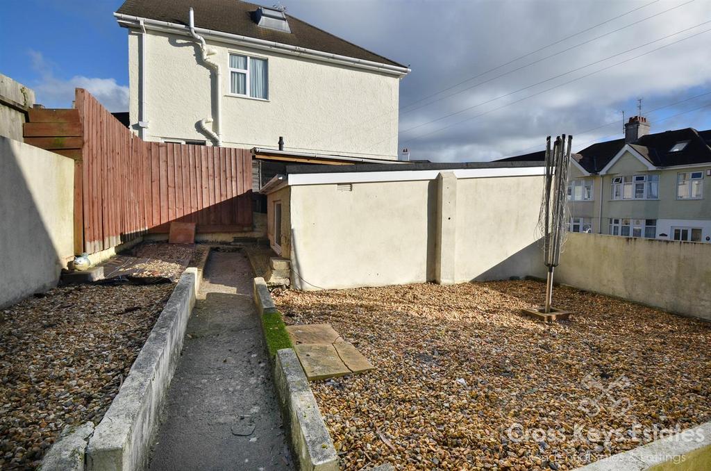 Driveway, Garage &amp; Gardens