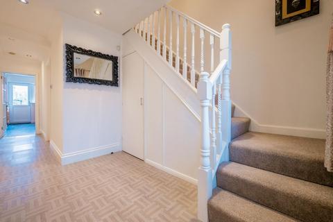 undefined, Burnham Road, Hockley SS5