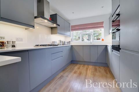 undefined, Carron Mead, South Woodham Ferrers, CM3