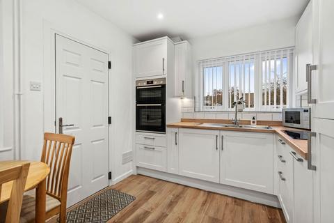 undefined, 33 Froxmere Road, Crowle, Worcestershire.  WR7 4AN