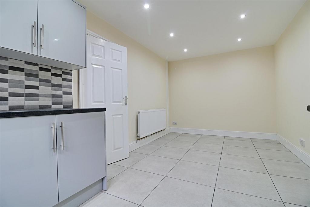 Dining area.jpg