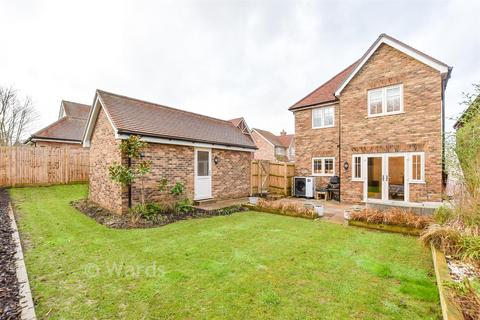 3 bedroom detached house for sale, Millers Field, Maidstone ME15