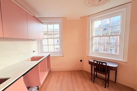 1 bedroom apartment to rent, High Street, Ramsgate CT11