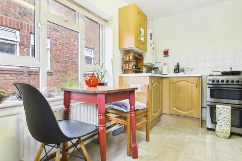 2 bedroom apartment to rent, Hardwick Road, Hangleton, Hove, East Sussex, BN3