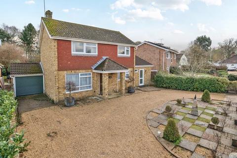 undefined, Chobham,  Surrey,  GU24