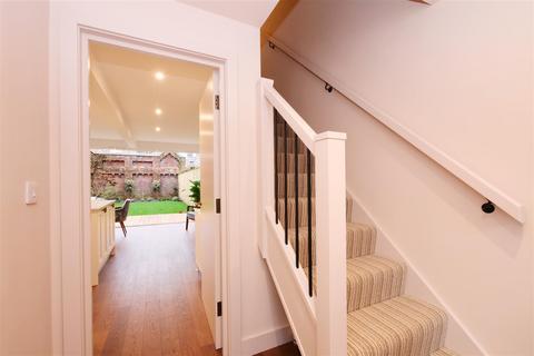4 bedroom terraced house for sale, Sycamore Place, York