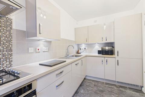 4 bedroom end of terrace house for sale, Whitworth Park Drive, Houghton Le Spring, DH4