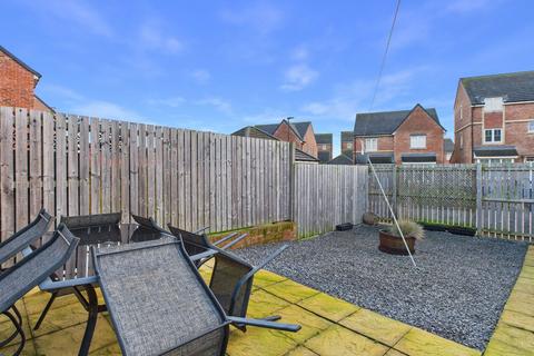 4 bedroom end of terrace house for sale, Whitworth Park Drive, Houghton Le Spring, DH4