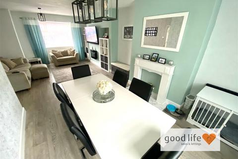 4 bedroom semi-detached house for sale, Ravensworth, Sunderland SR2