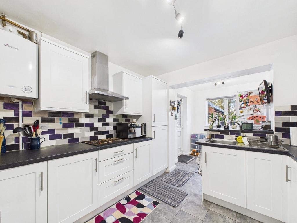 Kitchen/Utility Room