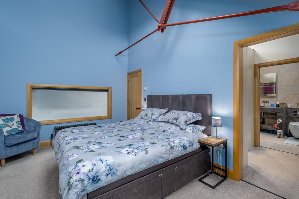 Bed One-3