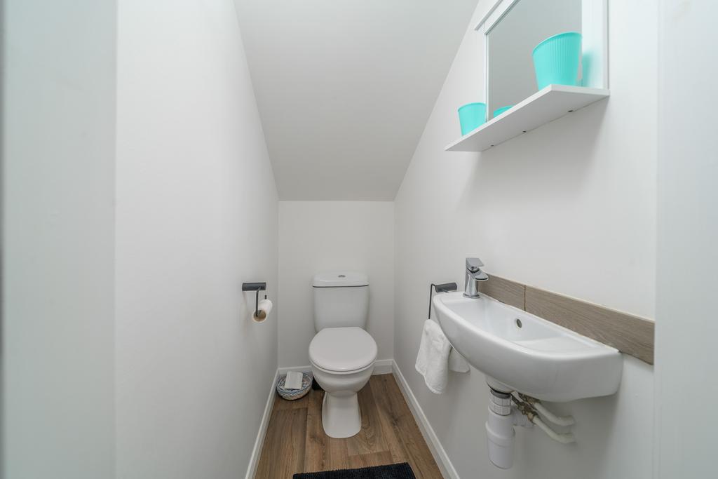 Annexe WC-1
