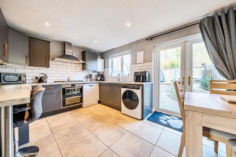 3 bedroom semi-detached house for sale, Barrington Close, Witney, Oxfordshire